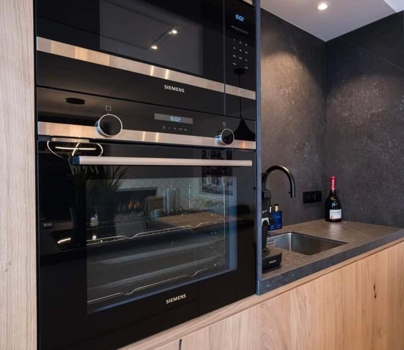Hotel Ter Streep Oostende Bagian luar foto