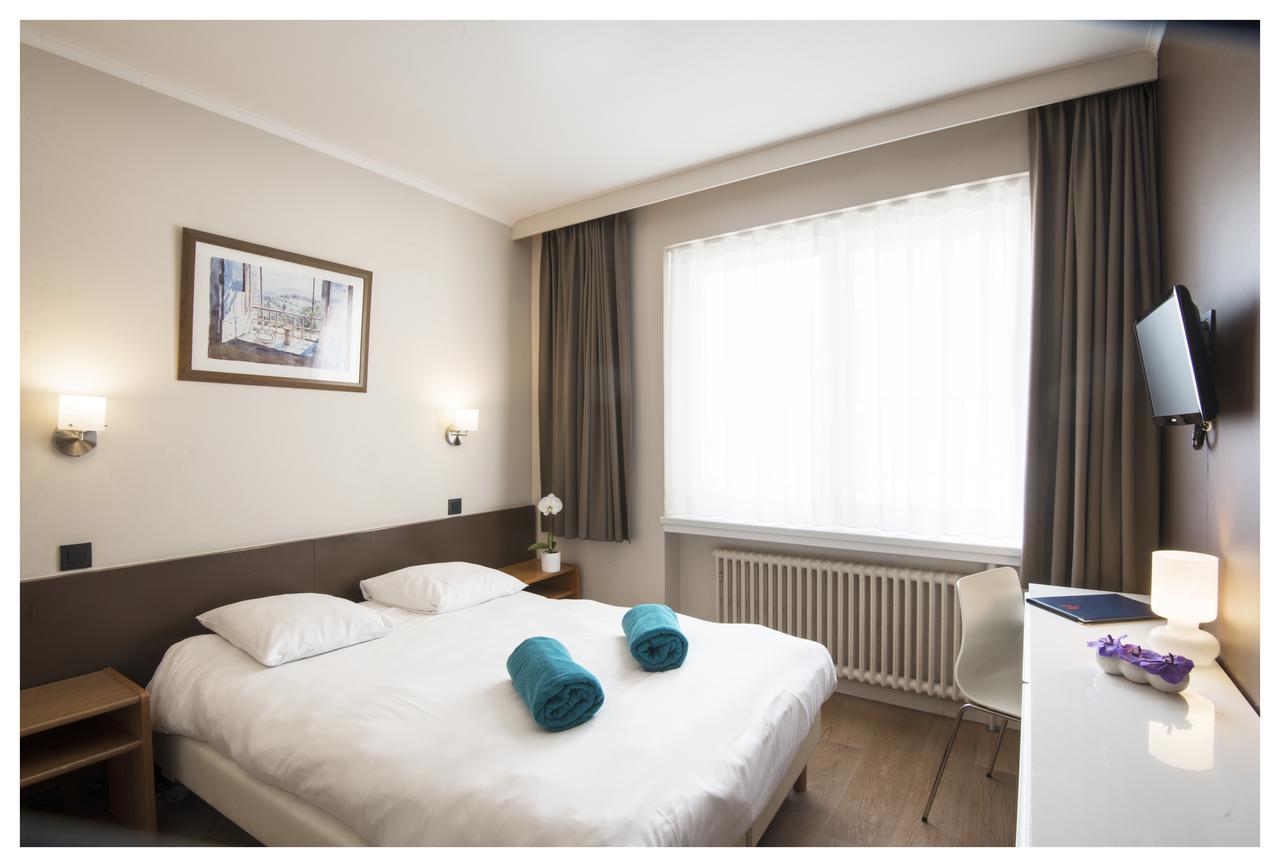 Hotel Ter Streep Oostende Bagian luar foto